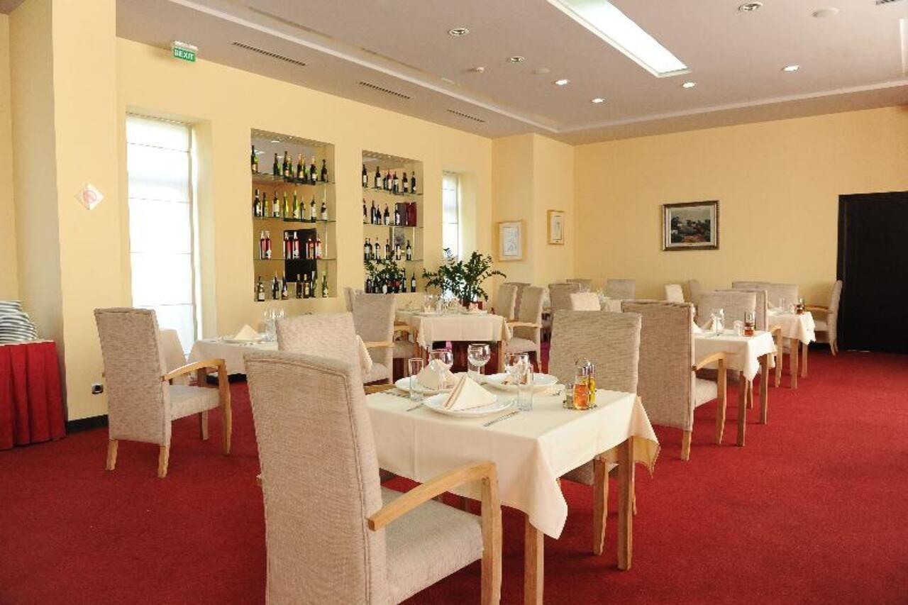City Hotel Podgorica Eksteriør billede