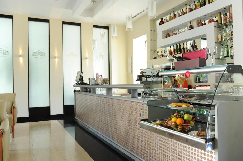 City Hotel Podgorica Eksteriør billede