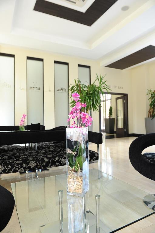 City Hotel Podgorica Eksteriør billede
