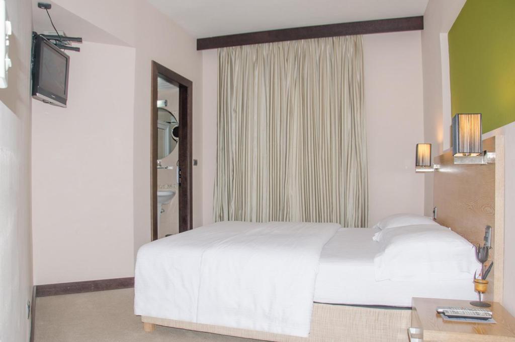 City Hotel Podgorica Værelse billede