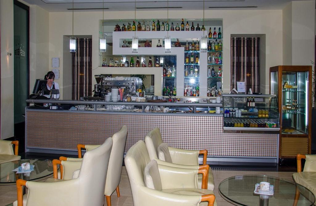 City Hotel Podgorica Eksteriør billede