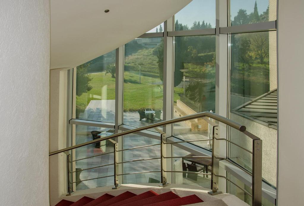City Hotel Podgorica Eksteriør billede