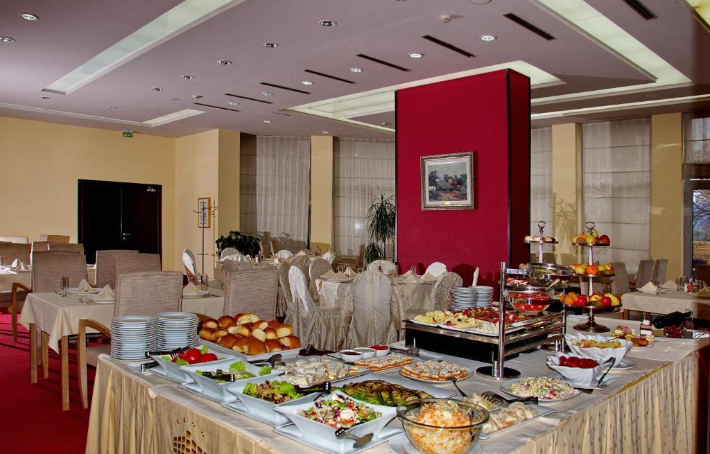 City Hotel Podgorica Eksteriør billede
